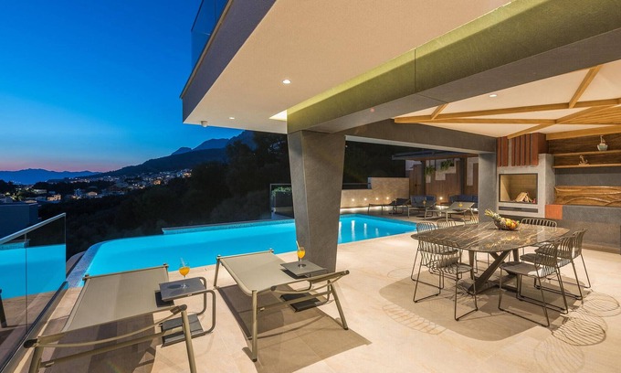 Moca Casa | Preciosa casa en Makarska con sauna