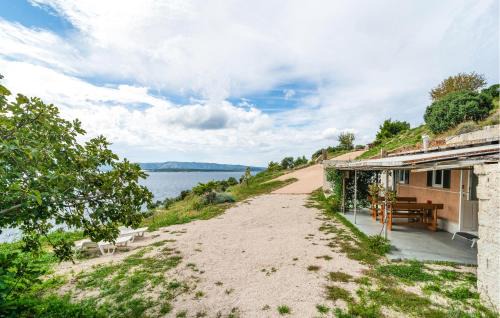 Murvica Casa | Gorgeous Home In Nerezisca With Wifi