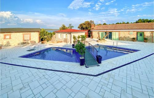 Nerezine Casa | Gorgeous Home In Nerezine With Wifi