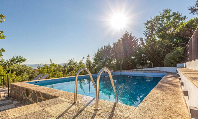 Nigüelas Casa | Preciosa casa en Nigüelas con cocina