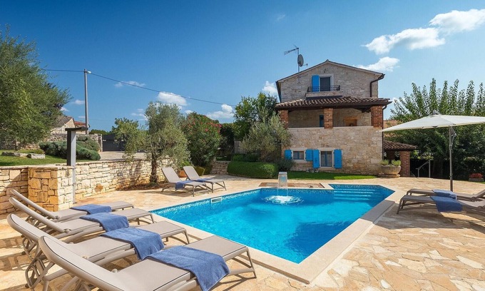 Kirmenjak Casa | Preciosa casa en Porec