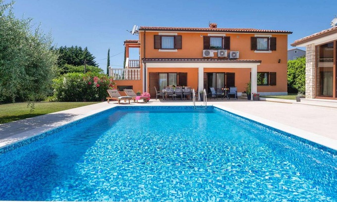 Valica Casa | Preciosa casa en Umag