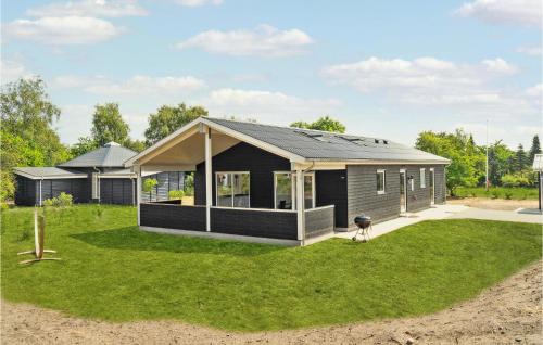 Hoensinge Casa | Gorgeous Home In Vig With Kitchen