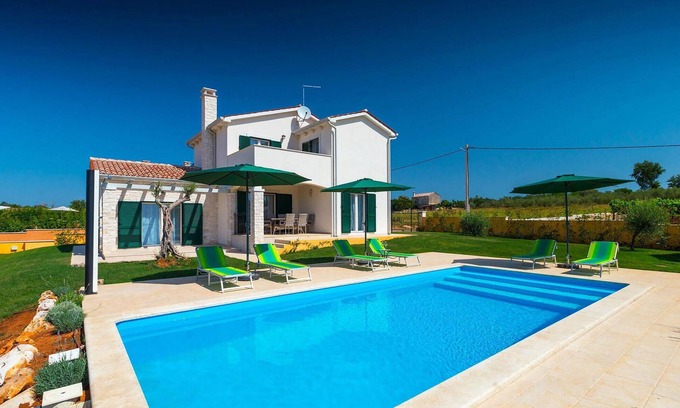 Lasici Casa | Preciosa casa en Vizinada