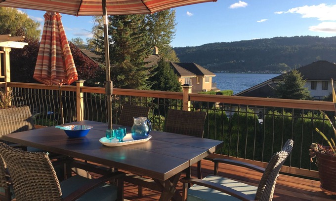 Sammamish Casa | Vista al agua - lado Gold Coast del lago Sammamish