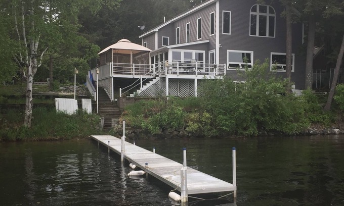 Oxford Casa | Gorgeous lakefront property, on a half acre with 150ft of waterfront!