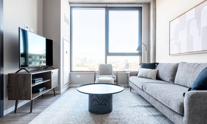 West Loop Apartamento | Gorgeous Loop 1BR w/ Pool, Gym, nr. Financial District by Blueground