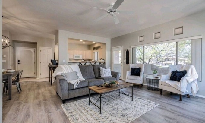 Rancho Vistoso Condominio | GORGEOUS MOUNTAIN VIEWS FROM EVERY WINDOW AND DOG FRIENDLY, TOO