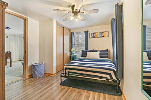 Ingleside Casa | Gorgeous Nautical Lake House Chain O' Lakes with Hot Tub Option