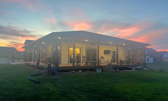 North Spearfish Casa | Gorgeous New home close to Downtown Spearfish