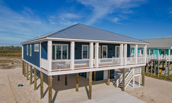 Southpointe Casa | Gorgeous New home w/ amazing Gulf Views, Elevator, & Easy beach access.