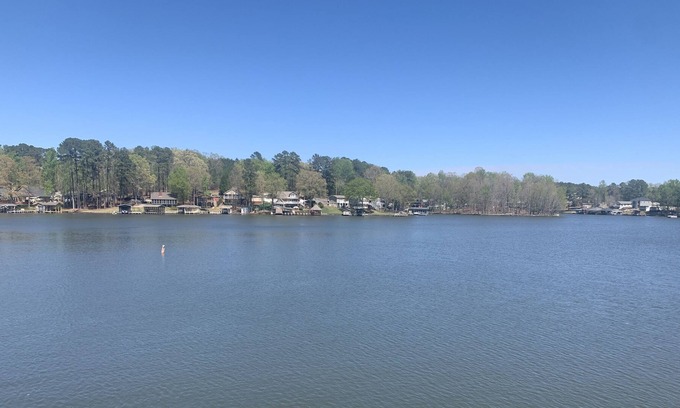 Mount Gilead Casa | Gorgeous newly remodeled lakehouse on beautiful, tranquil, and fun Lake Tillery.