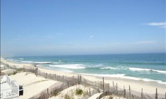 South Beach Haven Casa | GORGEOUS OCEAN VIEWS FROM THIS OCEAN FRONT HOUSE!