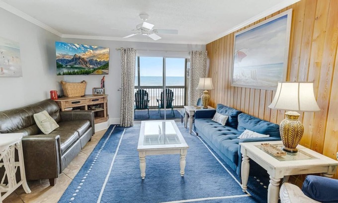 Litchfield by the Sea Hotel | Gorgeous Oceanfront 2 Bedroom Villa