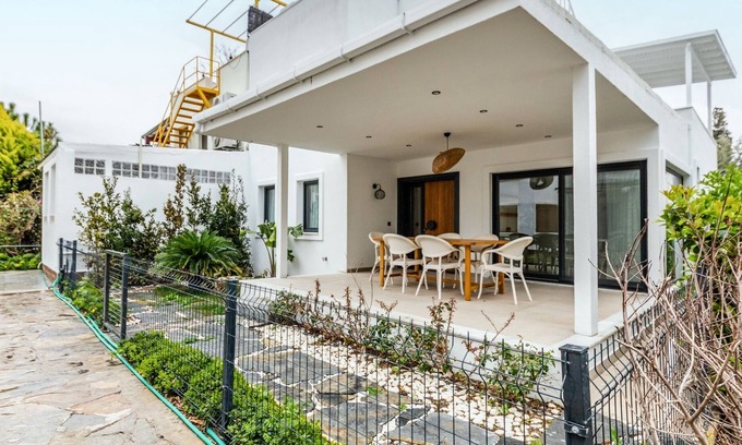Ortakent Apartamento | Gorgeous Private Villa in a Complex in Bodrum