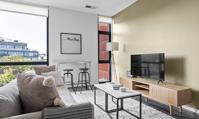 Shaw Apartamento | Gorgeous Shaw Studio w/ Gym & Doorman, nr Nightlife, by Blueground