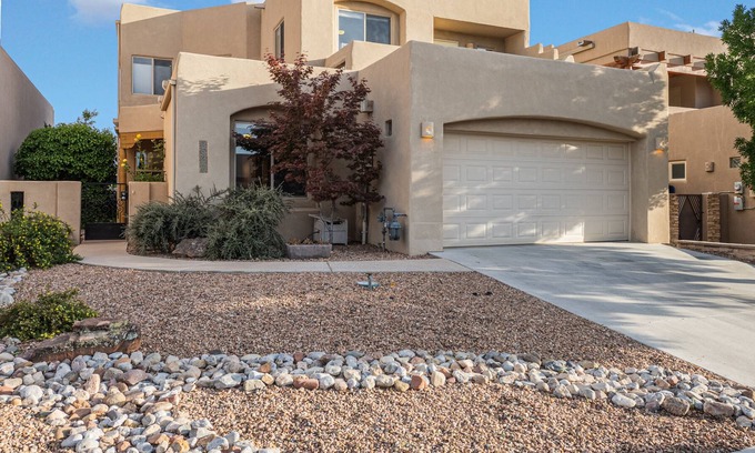 Desert Ridge Place Casa | Gorgeous Southwestern Home
