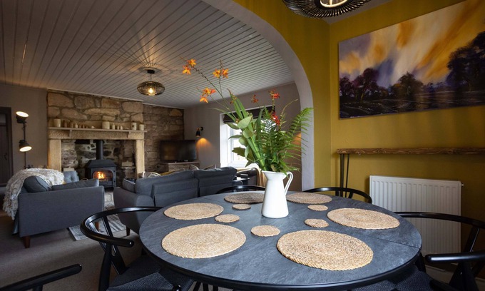 Chathill Casa | Gorgeous Stone Cottage with tasteful interior