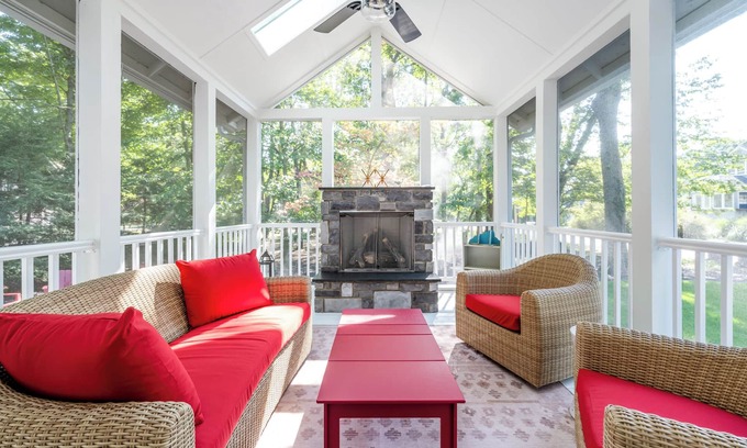 New Buffalo Casa | Gorgeous Union Pier Cottage Close To Beach & Downtown!