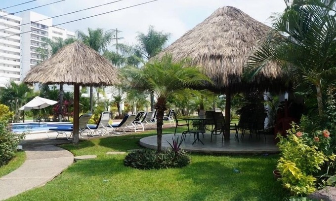Palmar de Aramara Casa | Gorgeous Metropolitan Living En Puerto Vallarta