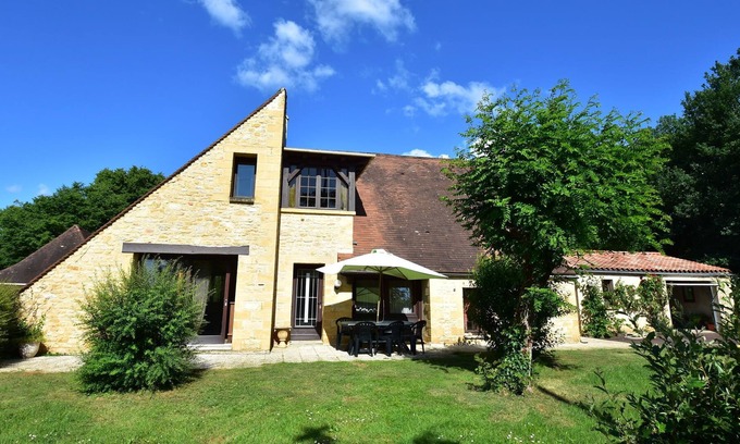 Saint-Julien-de-Lampon Villa | Villa con encanto en Saint-Julien-de-Lampon con terraza
