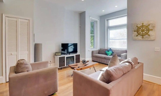 North Capitol Street Casa | Gorgeous Victorian Townhome with Balcony in Vibrant Washington.