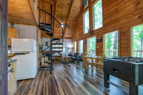 Slade Casa | Gorgeous View Cabin