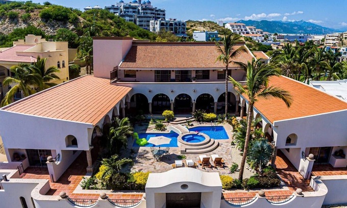 Centro de San José del Cabo Villa | Gorgeous View Spanish Villa near beach & town! Sleeps 20! Maid service included