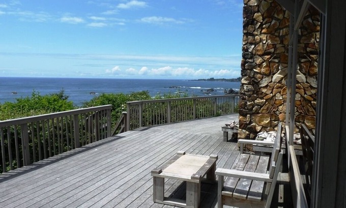 Harbor Casa | Hermosa vista frente al mar con escaleras a la playa
