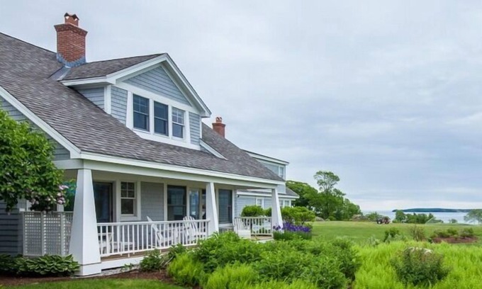Glen Cove Condominio | Magníficas vistas de la bahía de Penobscot y el campo de golf del Samoset Resort