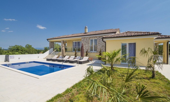 Rogocana Villa | Gorgeous Villa Lands with Private Pool