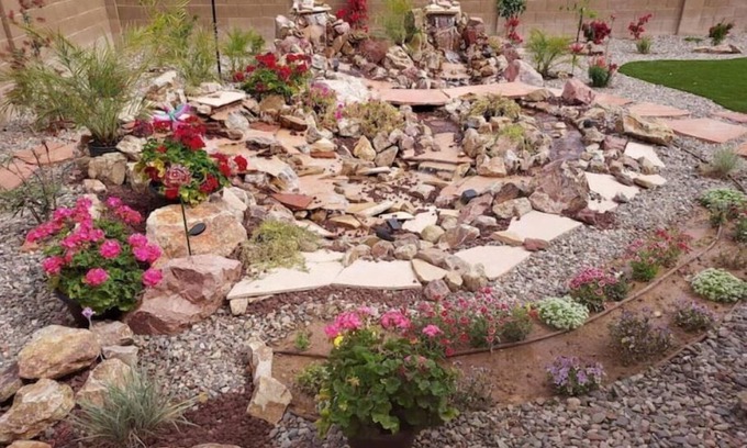 Coolidge Casa | Gorgeous Waterfall Oasis Retreat