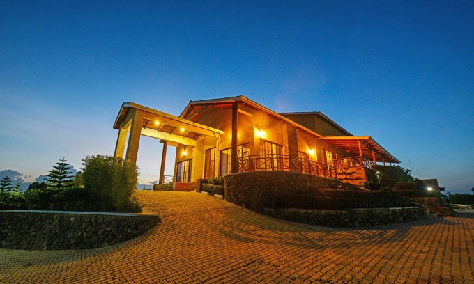 Nkuringo Cabina | Gorilla Heights Lodge