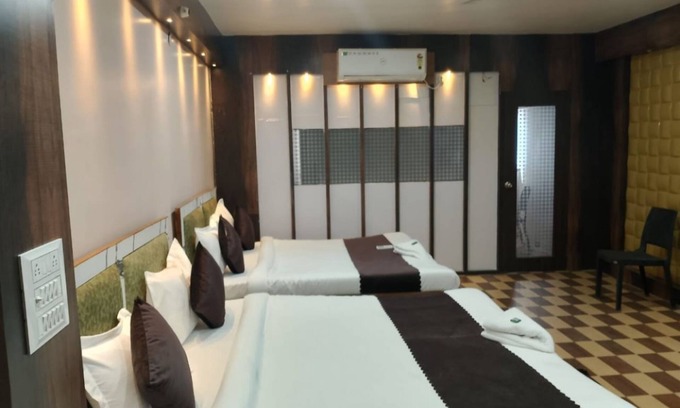 Sigra Hotel | Goroomgo Akay guest house Varanasi