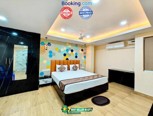 Puri Hotel | Goroomgo Santosh 2 Inn Puri Near Jagannath Temple Puri - Newly Decorated Room - Best Hotel in Puri