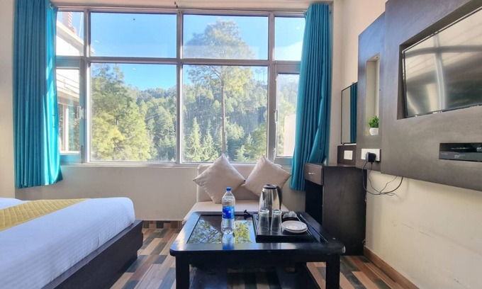 Banikhet Hotel | Goroomgo Stay Well Chamba
