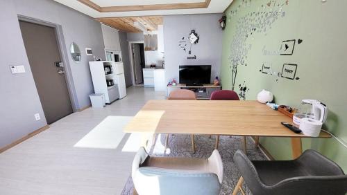 Sokcho Casa | Goseong Deulggot Stay Private House