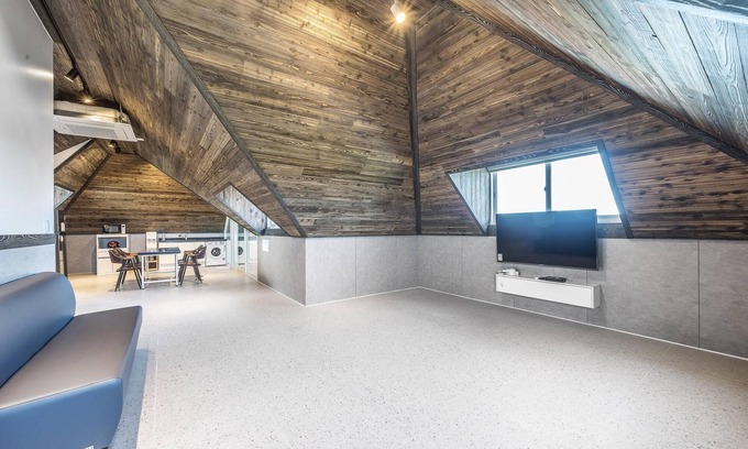 Sokcho Casa | Goseong Maple Kids&spa&poolivilla
