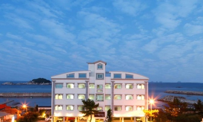 Toseong Casa | Goseong Top House Pension