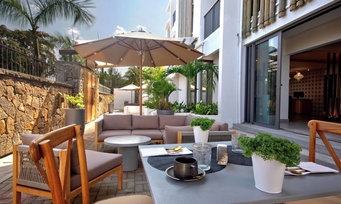 Flic-en-Flac Hotel | GoSun Beach Residence