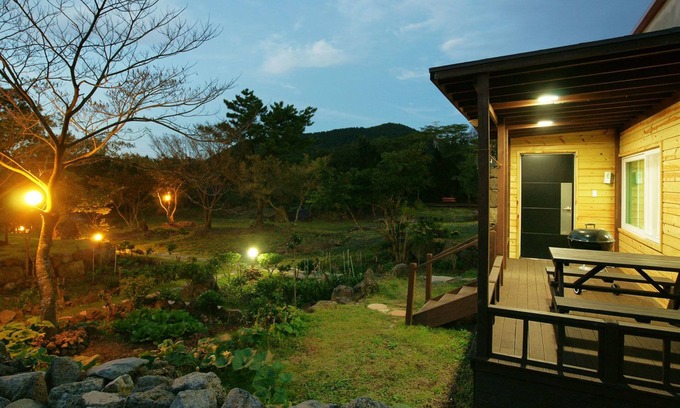 Jocheon Casa | Gotjawal Geomun Oreum Pension
