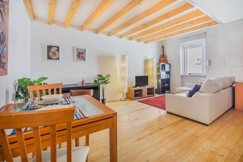 Alfama Apartamento | Graça Cozy Duplex