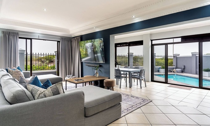 Big Bay Villa | Grace of Blaauwberg One