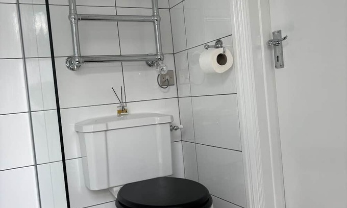 Tring Apartamento | Grace's Guesthouse Room 5