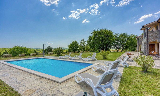 Gracisce Apartamento | Grad Inn Boutique Villa Apt Rosemary, Gračišče, Slovenia