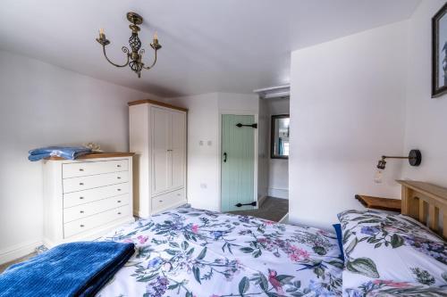 Ludwel Casa | Grade 2 Cottage 1 bedroom, Ludlow centre
