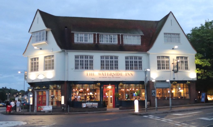 Ware Apartamento | Grade I Listed Luxury Apartment in Hertfordshire