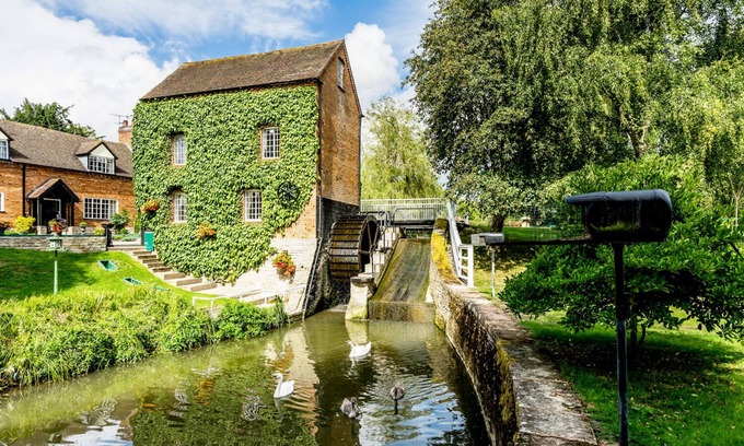 Broughton Hackett Cabaña | Grafton Mill, GRAFTON FLYFORD