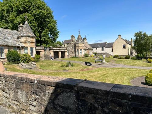 Elgin Casa | Grampian Serviced Apartments - Ladyhill Neuk - 1 Bedroom Apartment