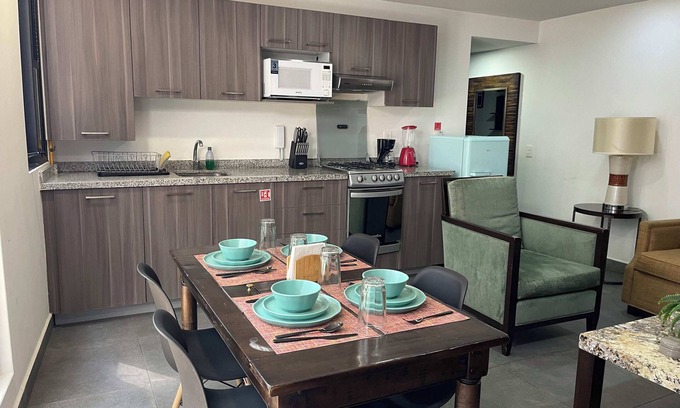 Cuajimalpa de Morelos Condominio | Gran Ubicacion Cerca de SSanta Fe KingSizeBed